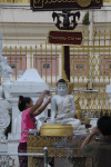 Worship Station Shwedagon Pagoda