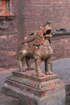 Bronze Tiger Stature Front