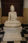 Buddha Statue Bhumisparsha Mudra